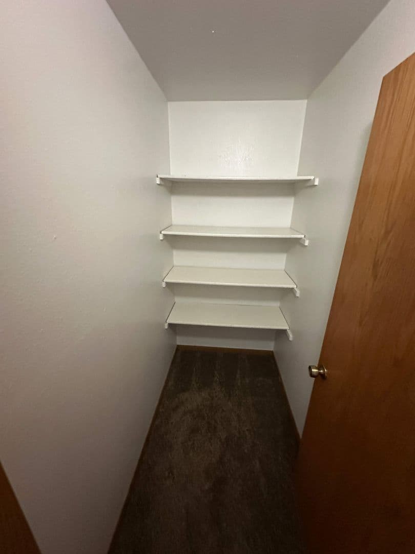 Humboldt Apartment: 805/807/809 11th Ave N
