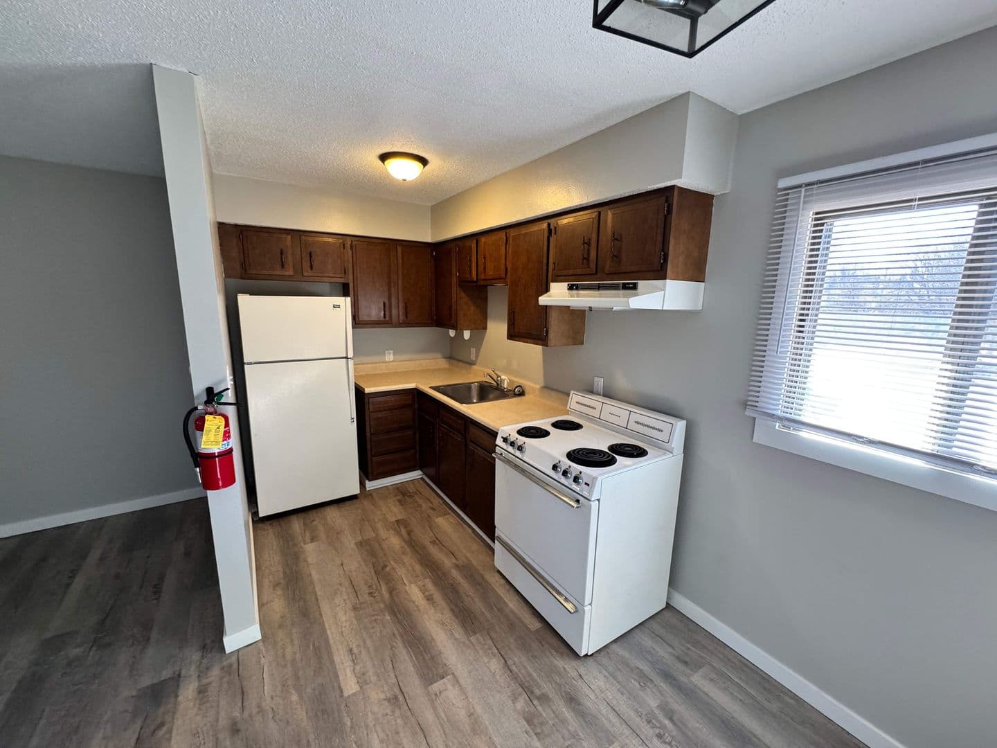 Boone Apartment: 608 Greene Street