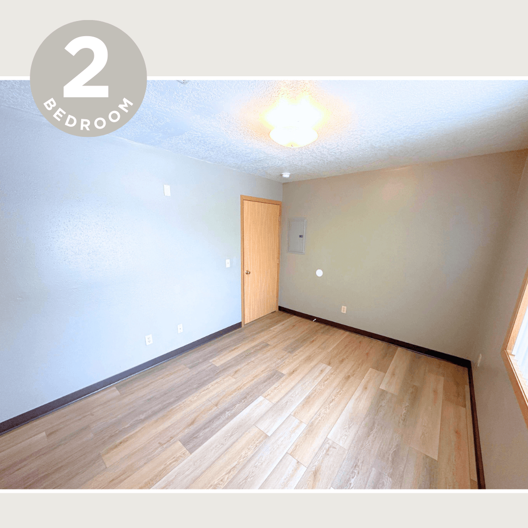 Spencer Apartment: 100/102/104 12th Street SW