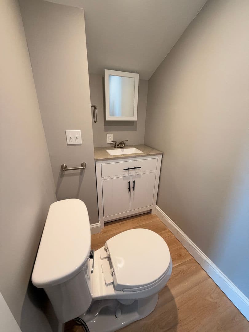 Hampton Apartment: 753 Ocean Boulevard