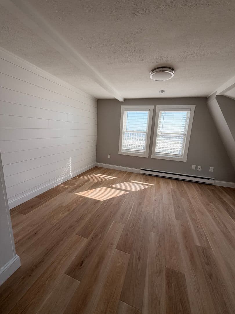 Hampton Apartment: 753 Ocean Boulevard