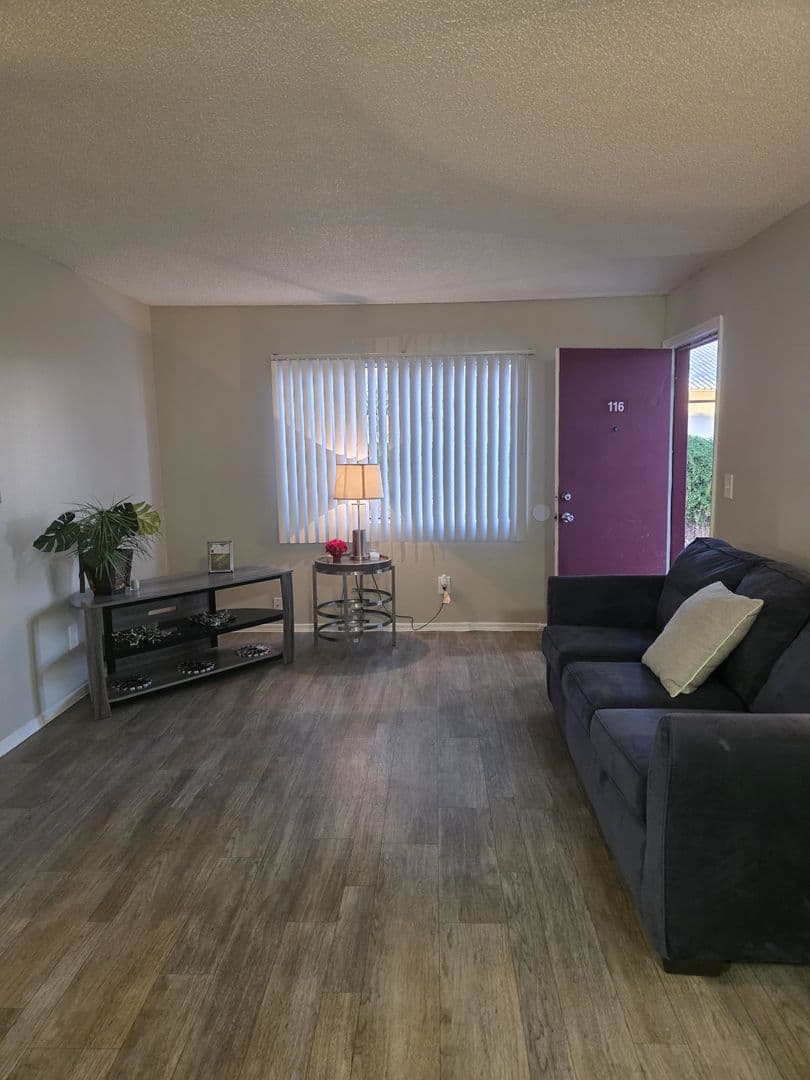 Tucson Apartment: 3475 E. Fort Lowell Rd