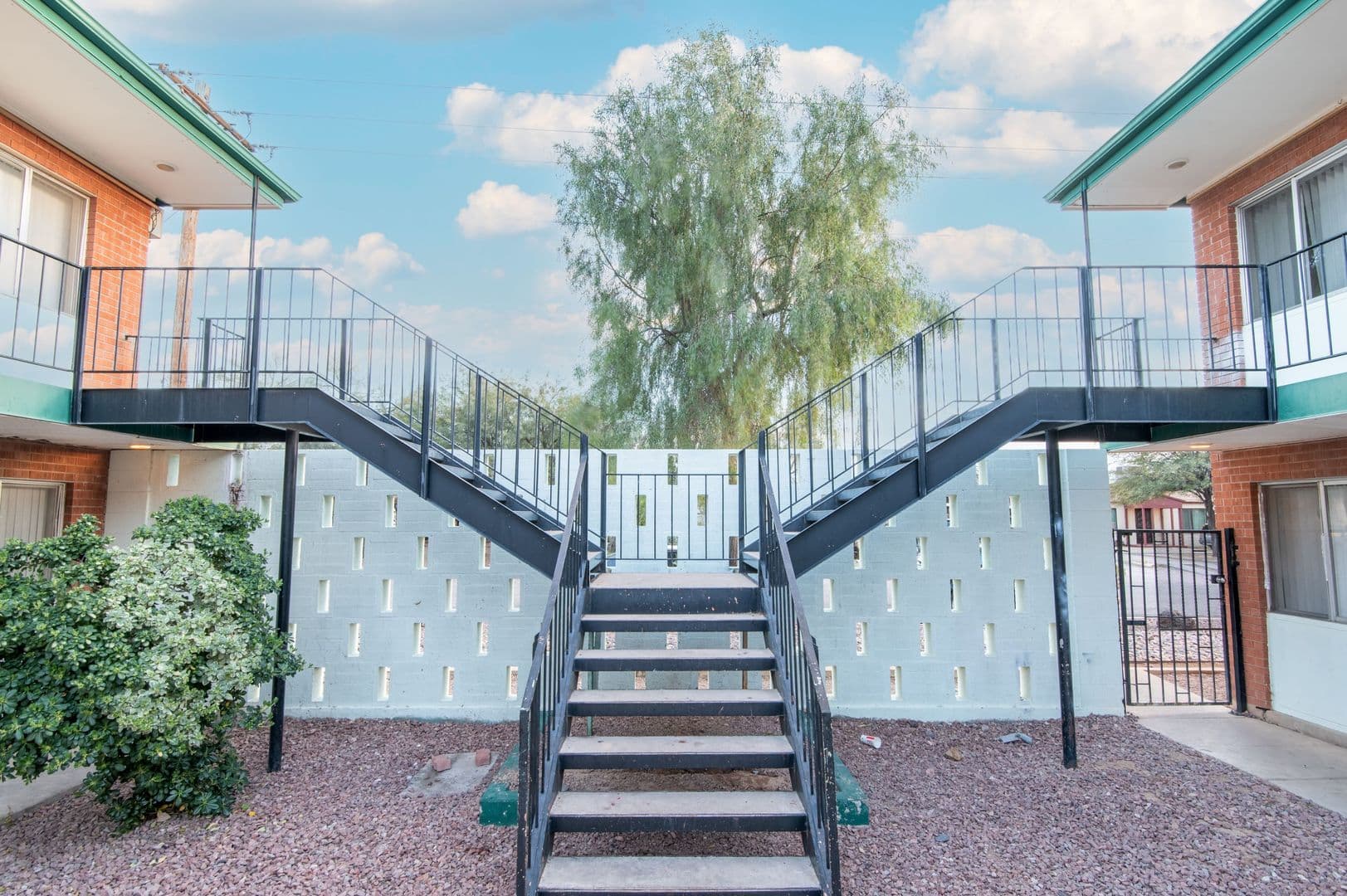 Tucson Apartment: 460 S. Bryant Ave