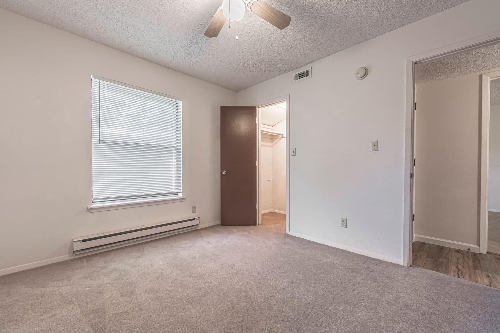 Rogers Apartment: 1918 9th St.