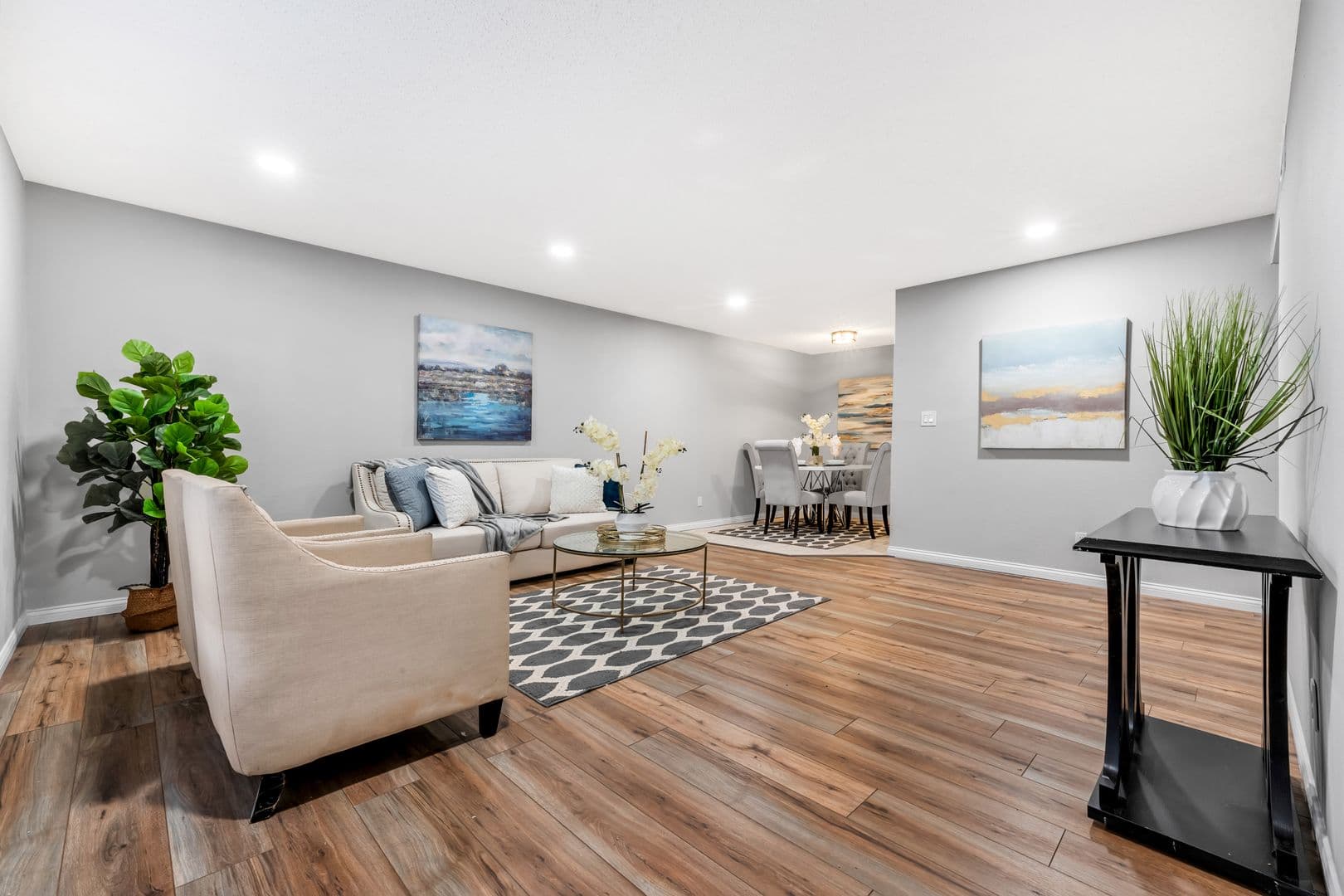 Rogers Apartment: 1918 9th St.
