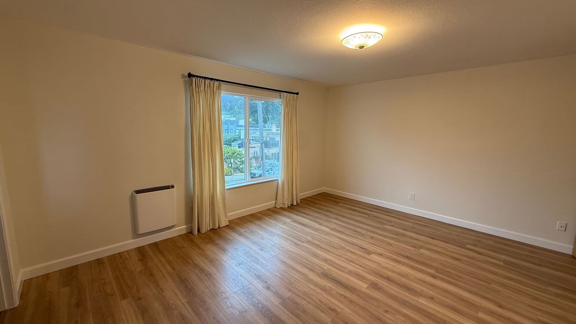 San Francisco House: 426 36th Avenue