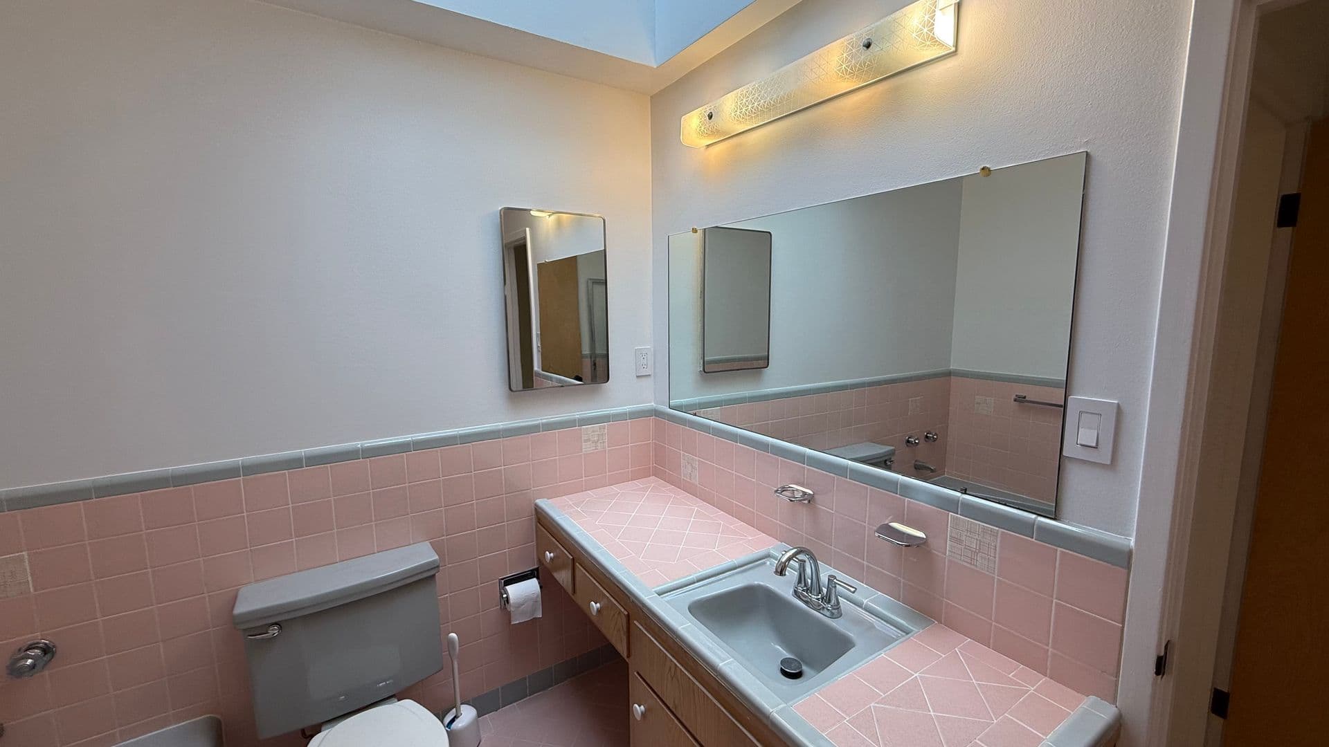 San Francisco House: 426 36th Avenue