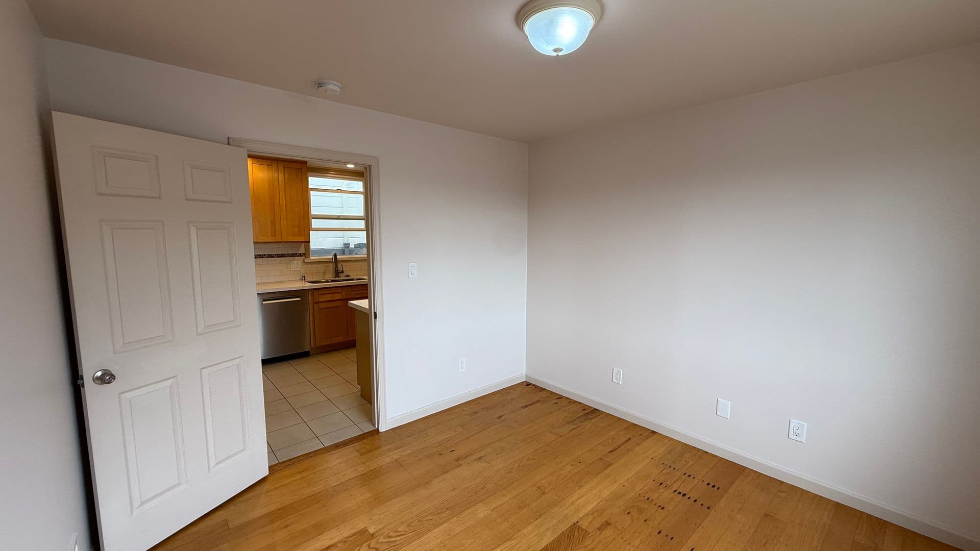 San Francisco House: 726 Sargent St.,