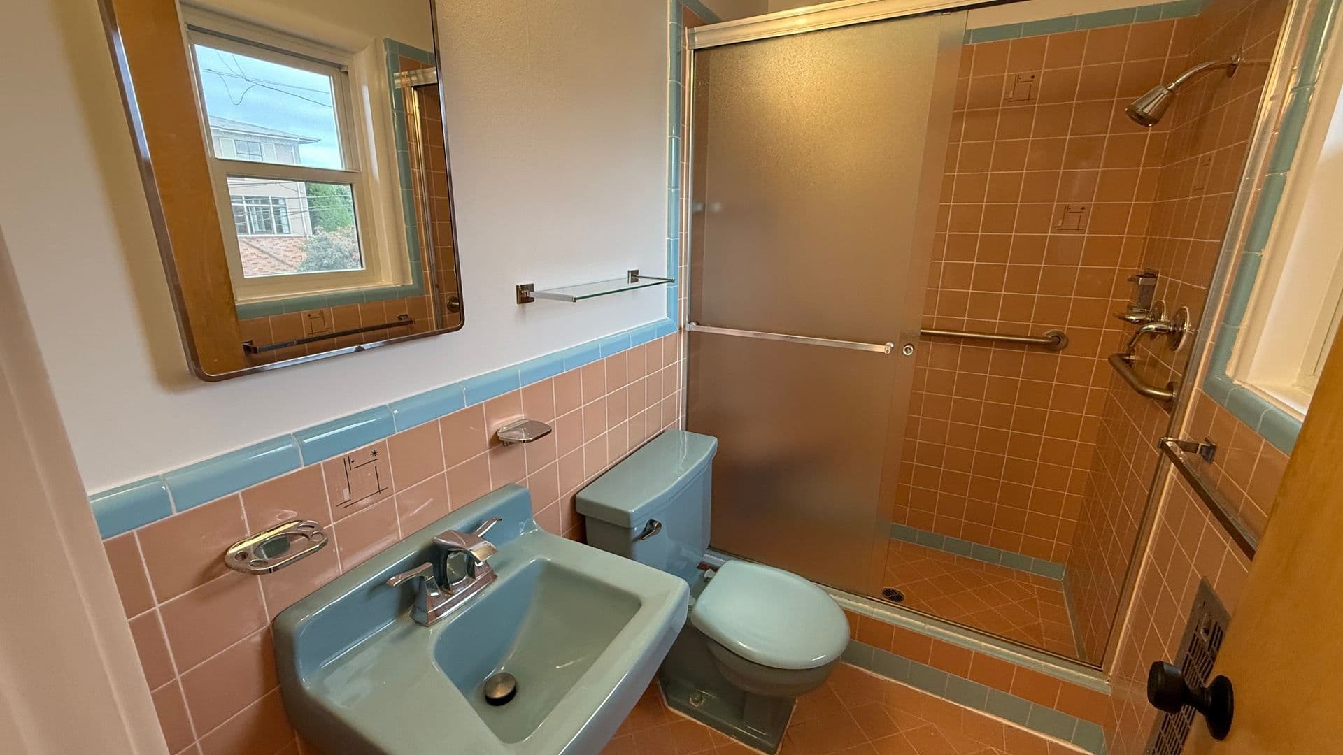 San Francisco House: 426 36th Avenue