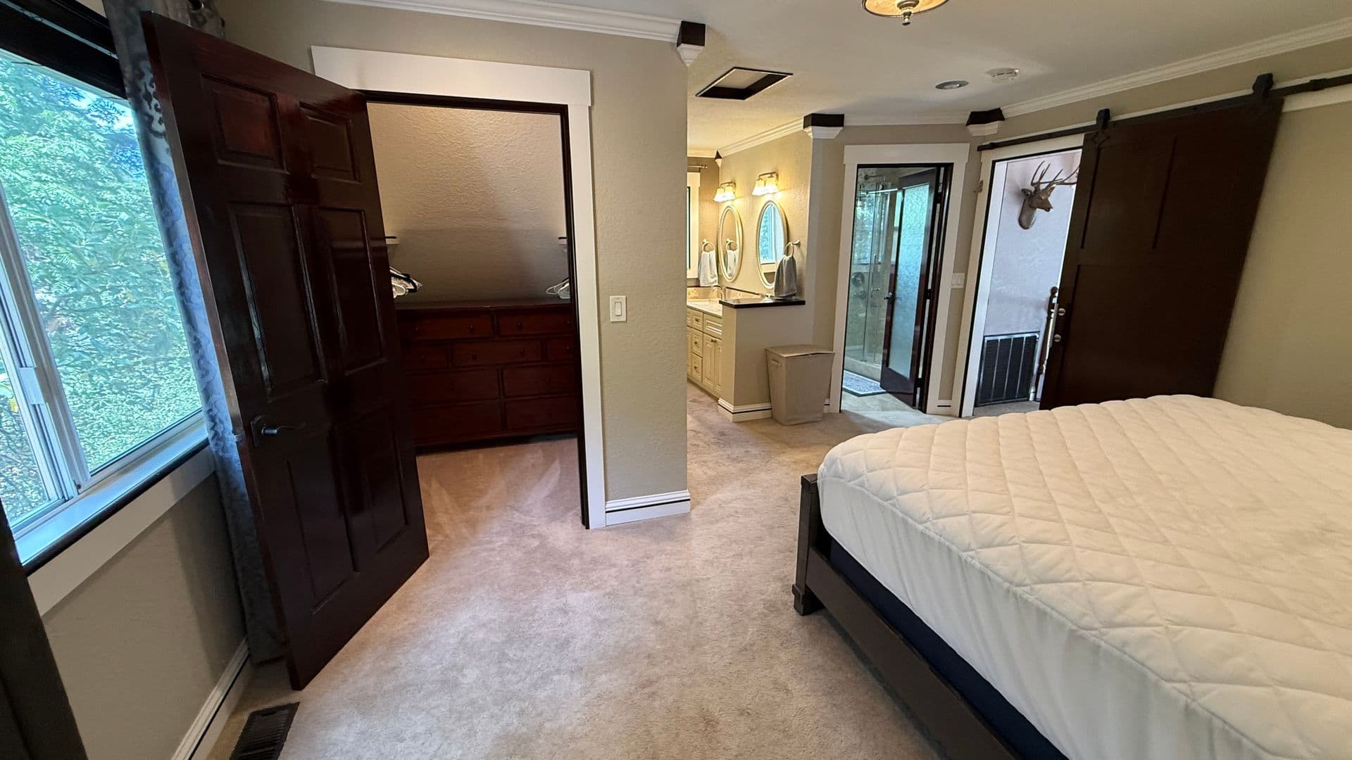 Napa House: 126 Ridgecrest Dr