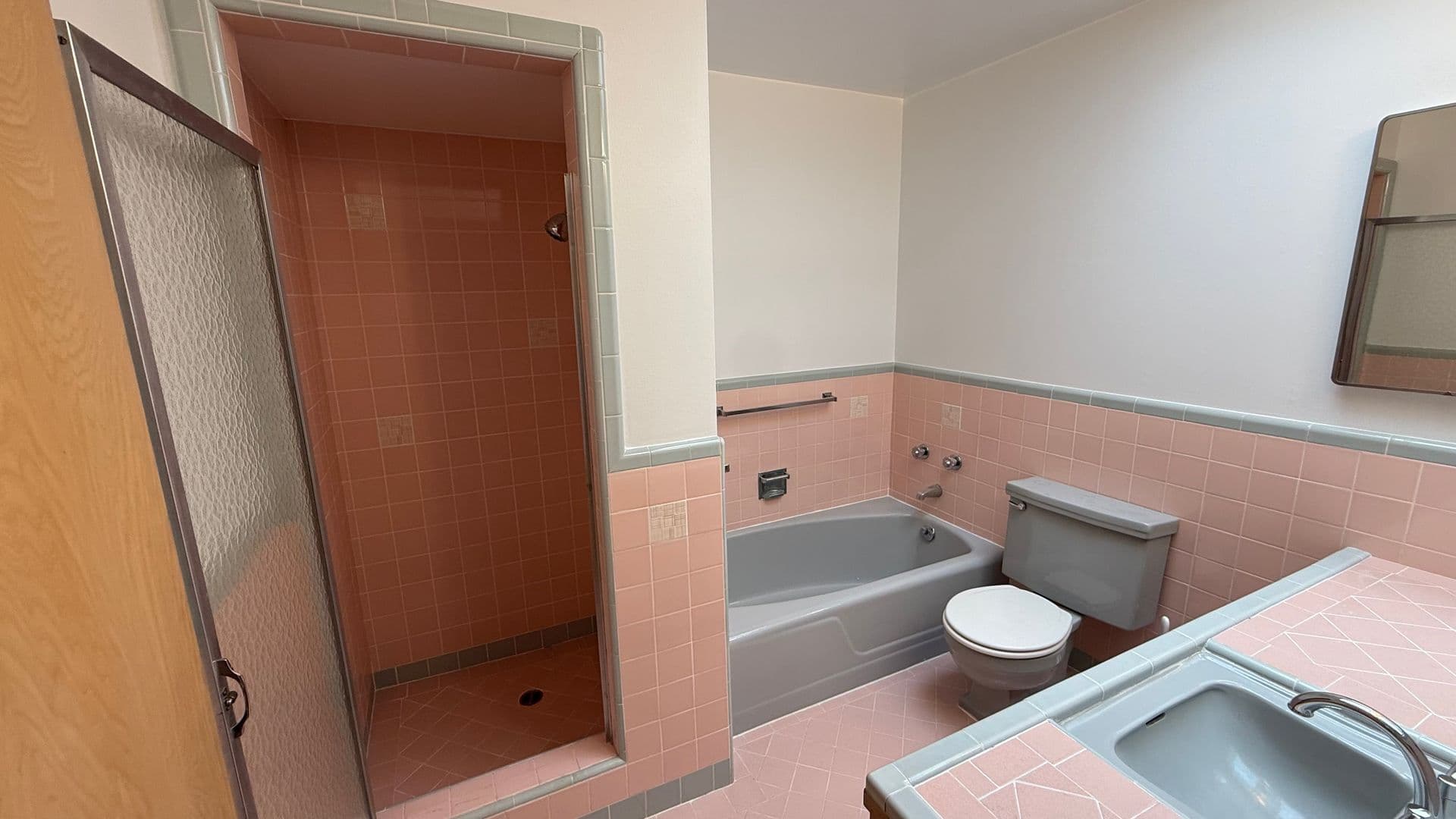 San Francisco House: 426 36th Avenue