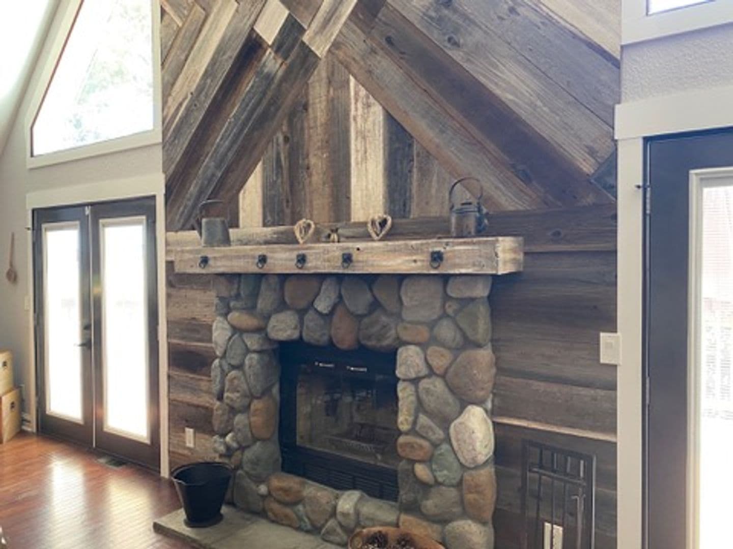 Napa House: 126 Ridgecrest Dr