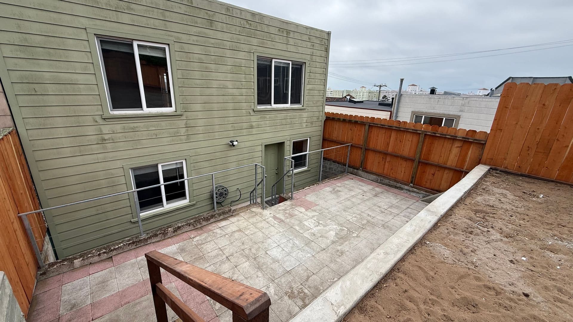San Francisco House: 726 Sargent St.,