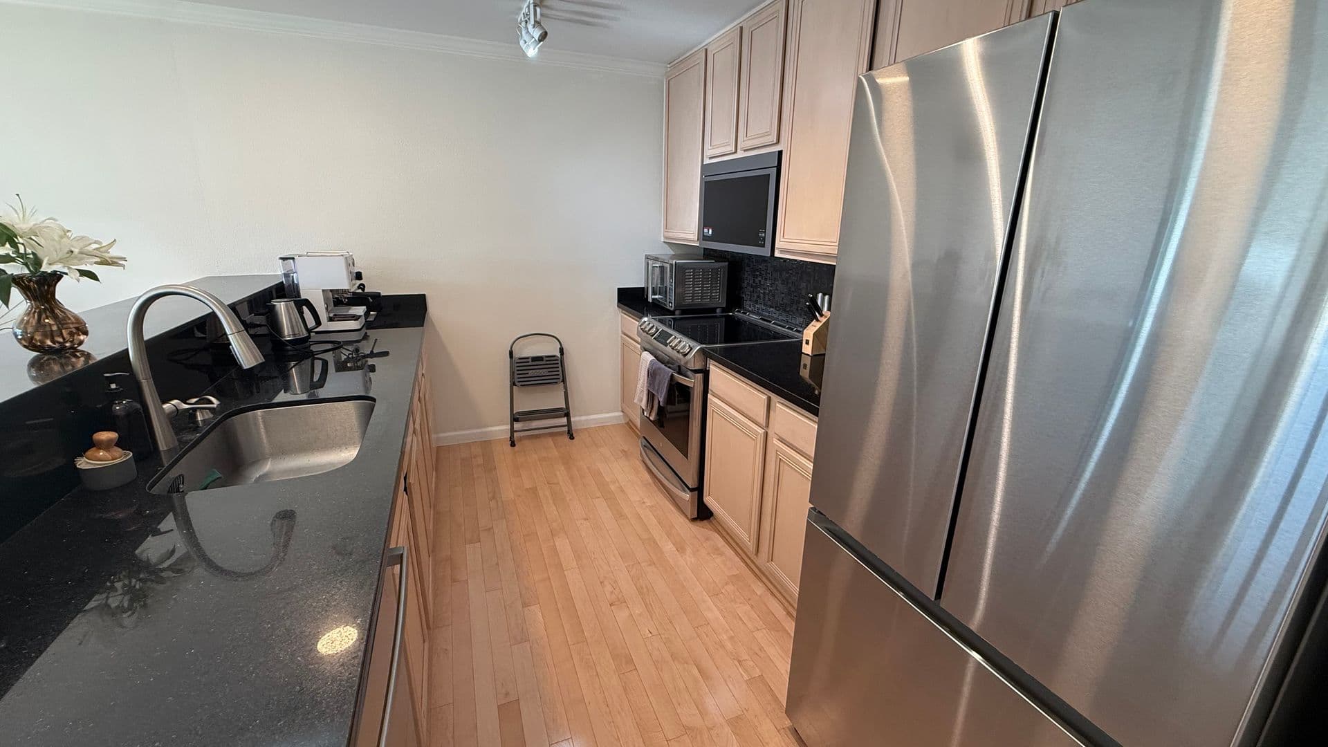 San Francisco Condo: 298 Portola Drive Apt. 203