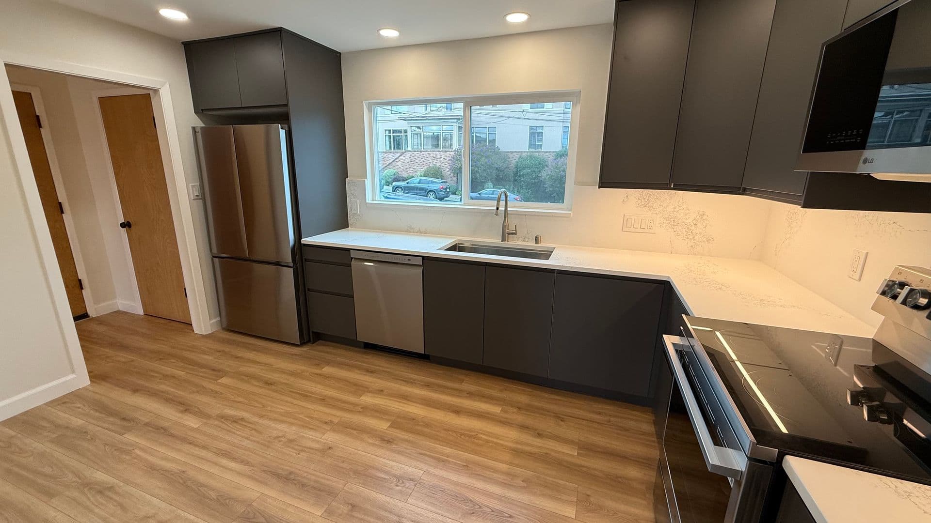 San Francisco House: 426 36th Avenue