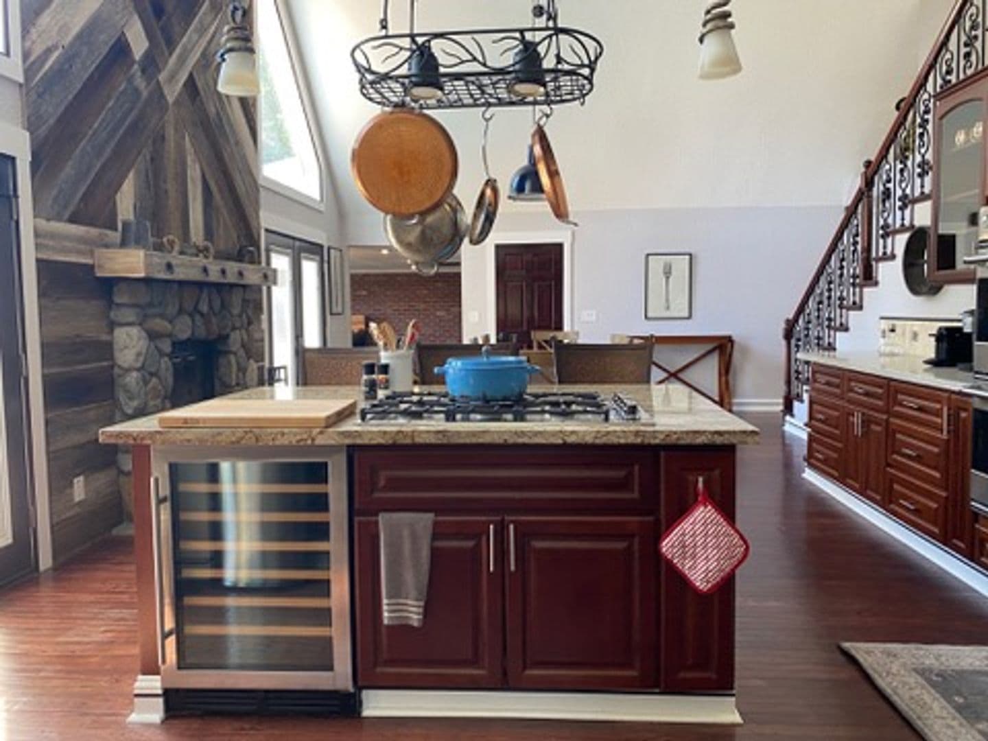 Napa House: 126 Ridgecrest Dr