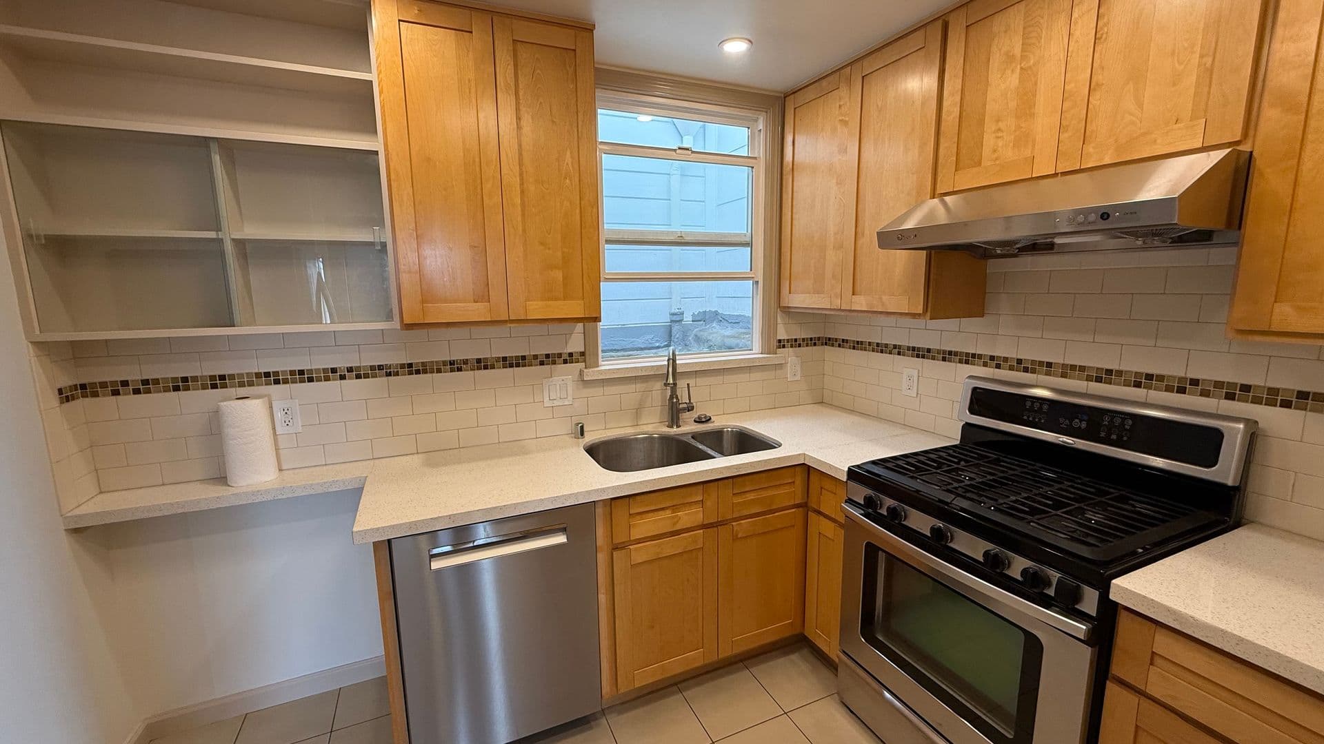 San Francisco House: 726 Sargent St.,