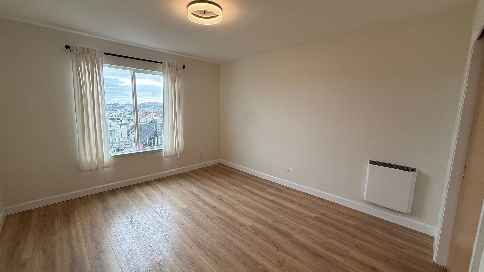 San Francisco House: 426 36th Avenue