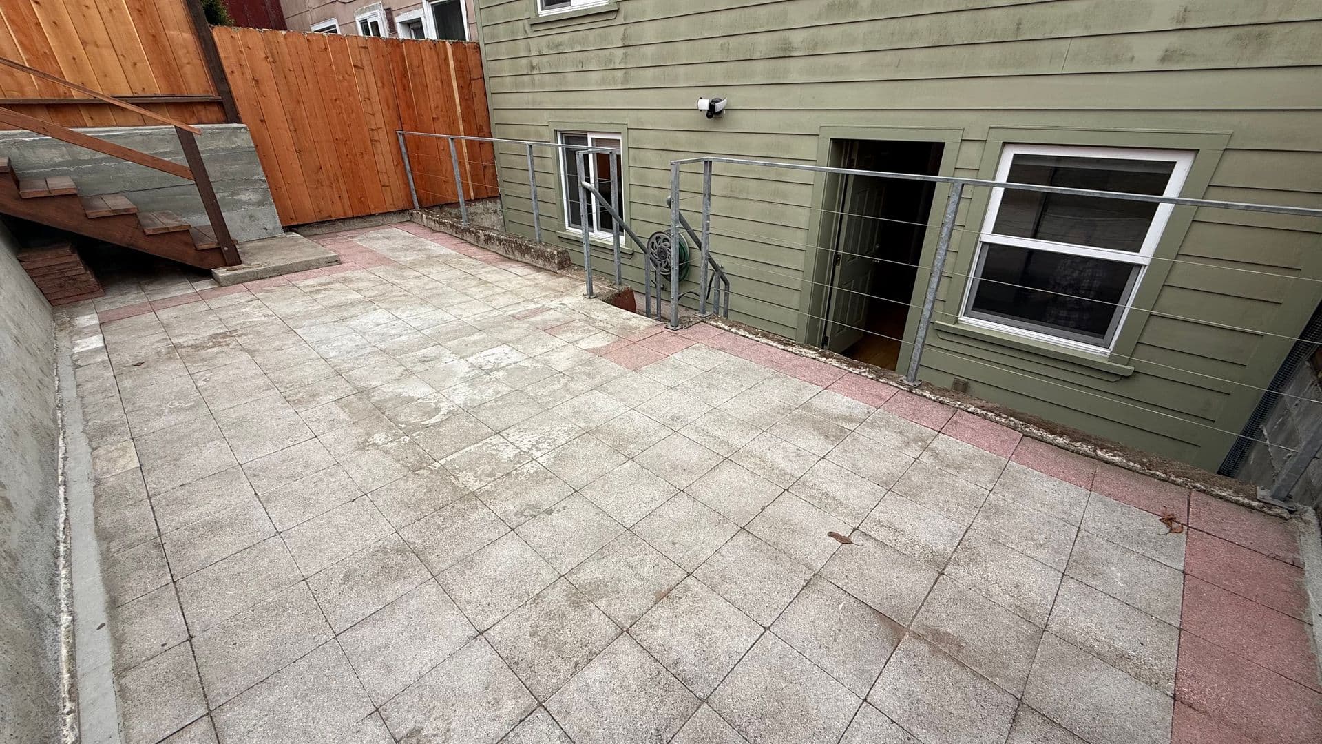 San Francisco House: 726 Sargent St.,