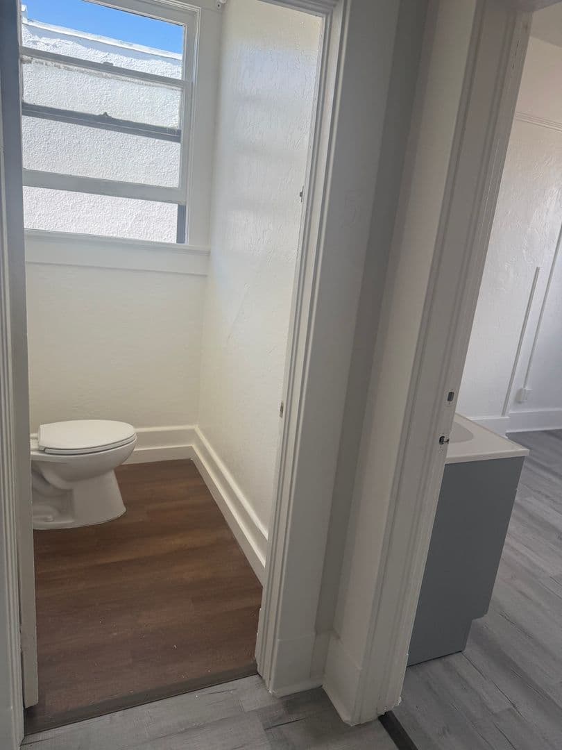 Prescott Apartment: 123-135 N Cortez St