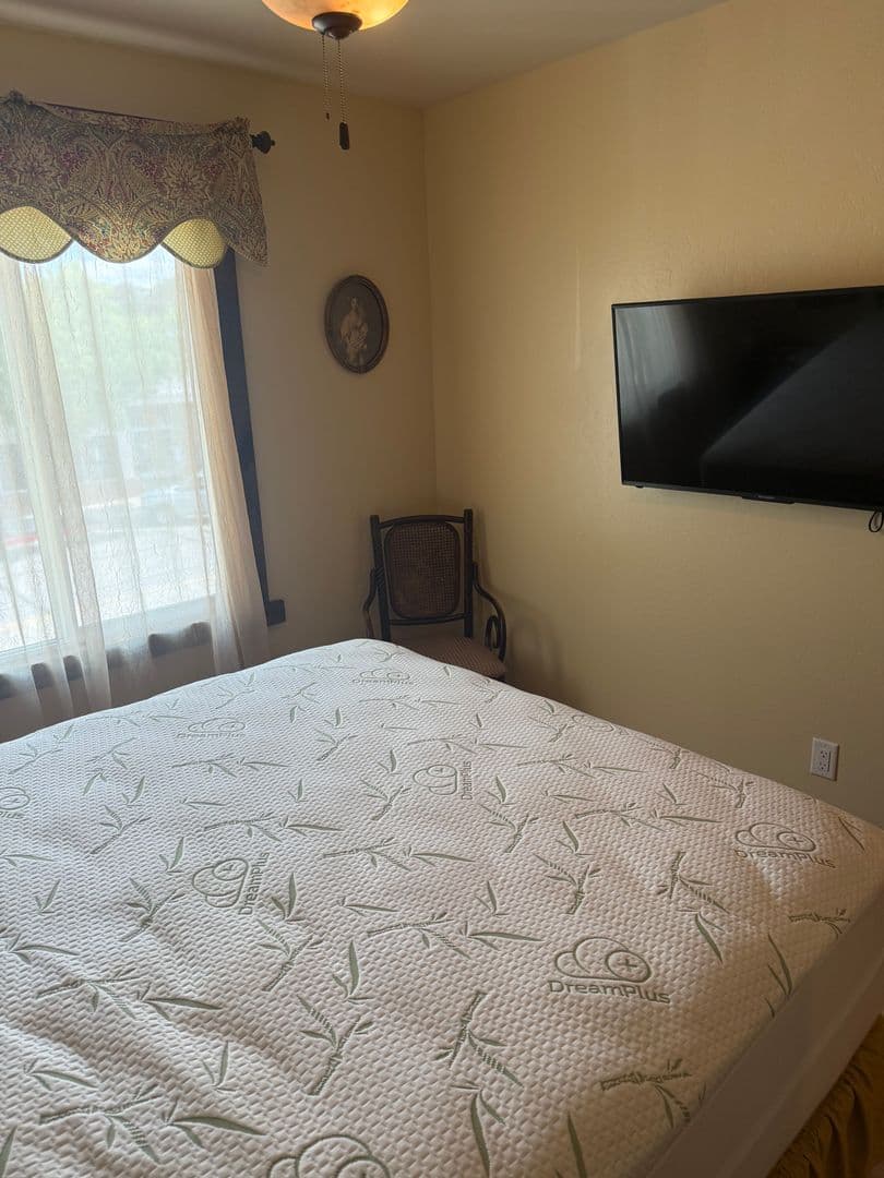 Prescott Apartment: 226 S. Montezuma St.