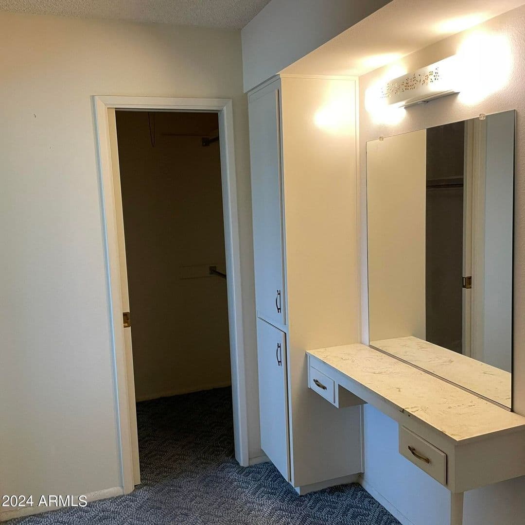 Sun City Apartment: 10524 W Saratoga Cir