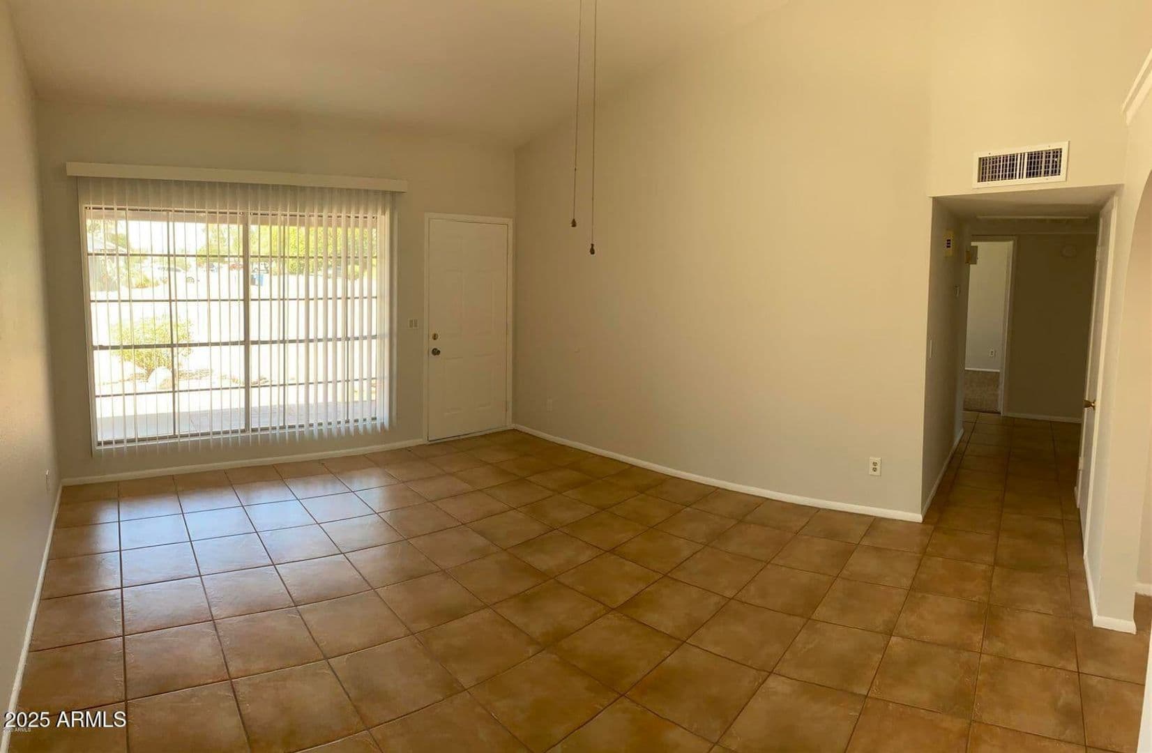 Glendale House: 18239 N 38th Dr