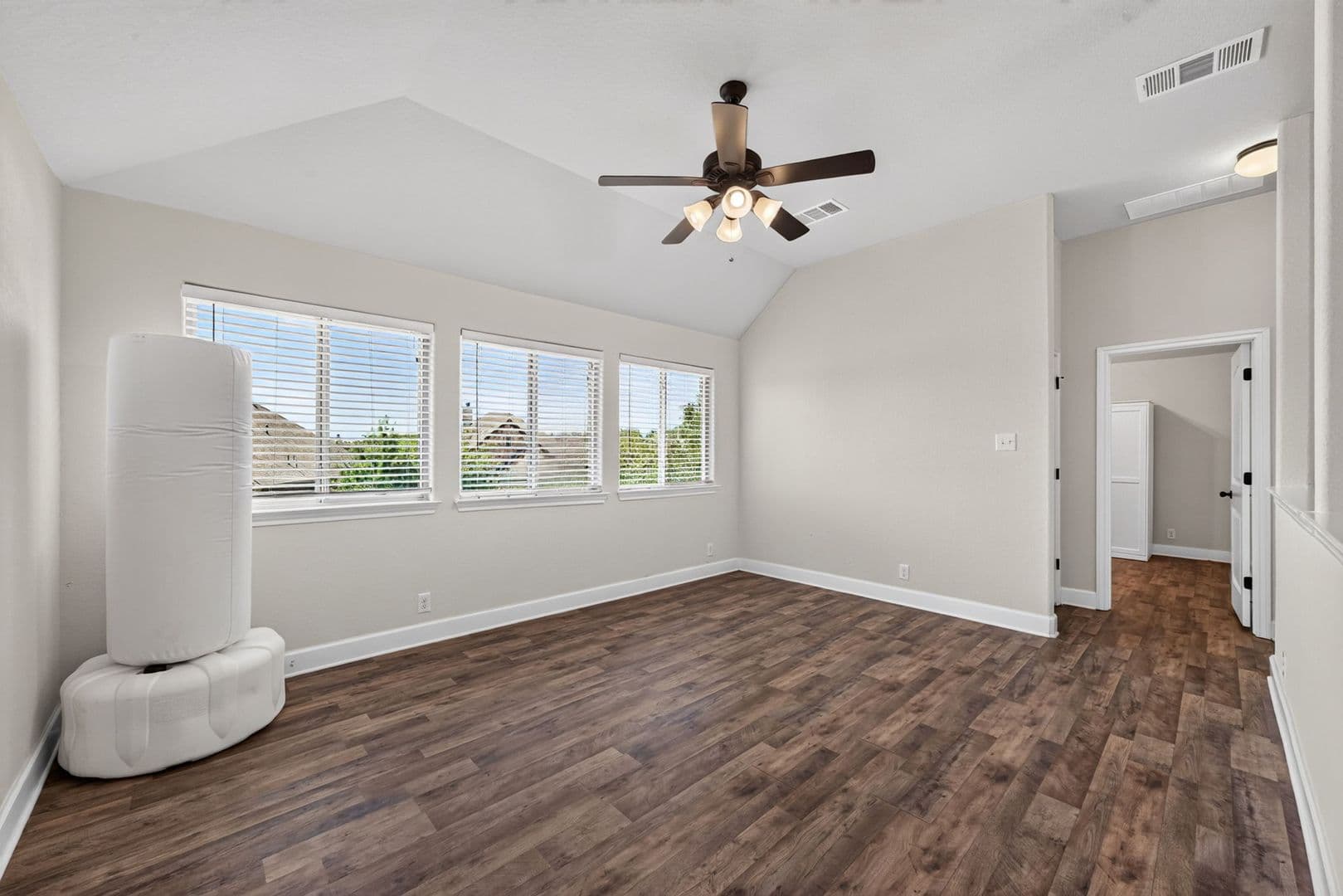 Boerne House: 219 Woods of Boerne Blvd