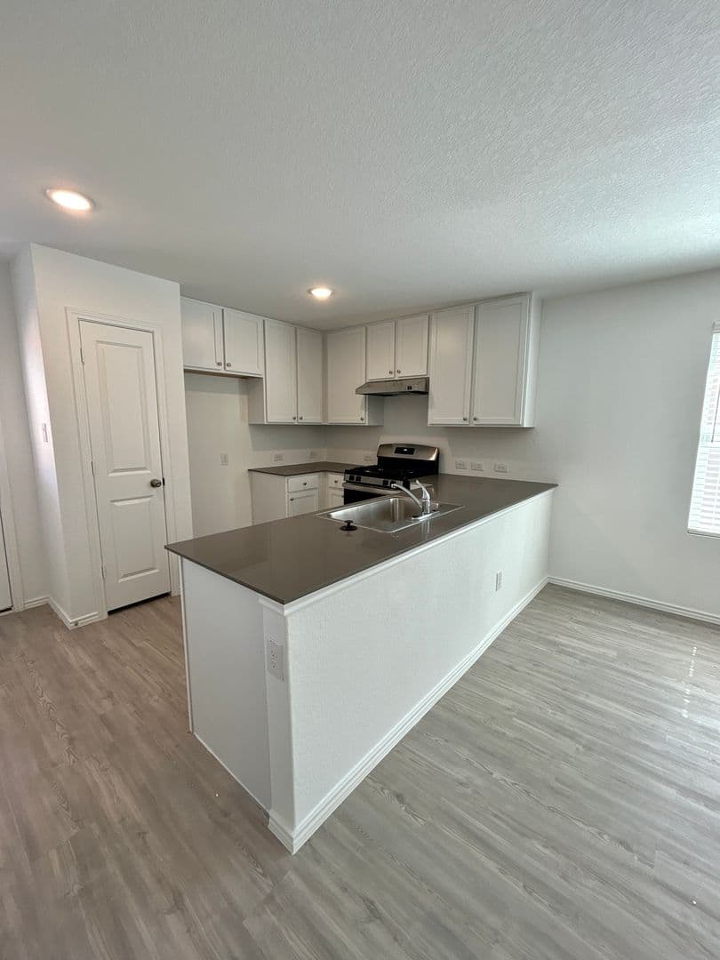 New Braunfels House: 751 Bullsnake