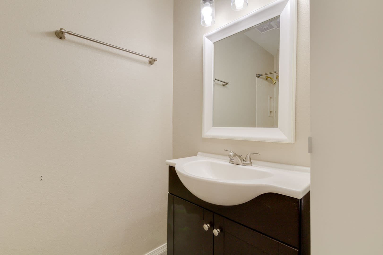 Gilbert House: 4314 E Juanita Ave
