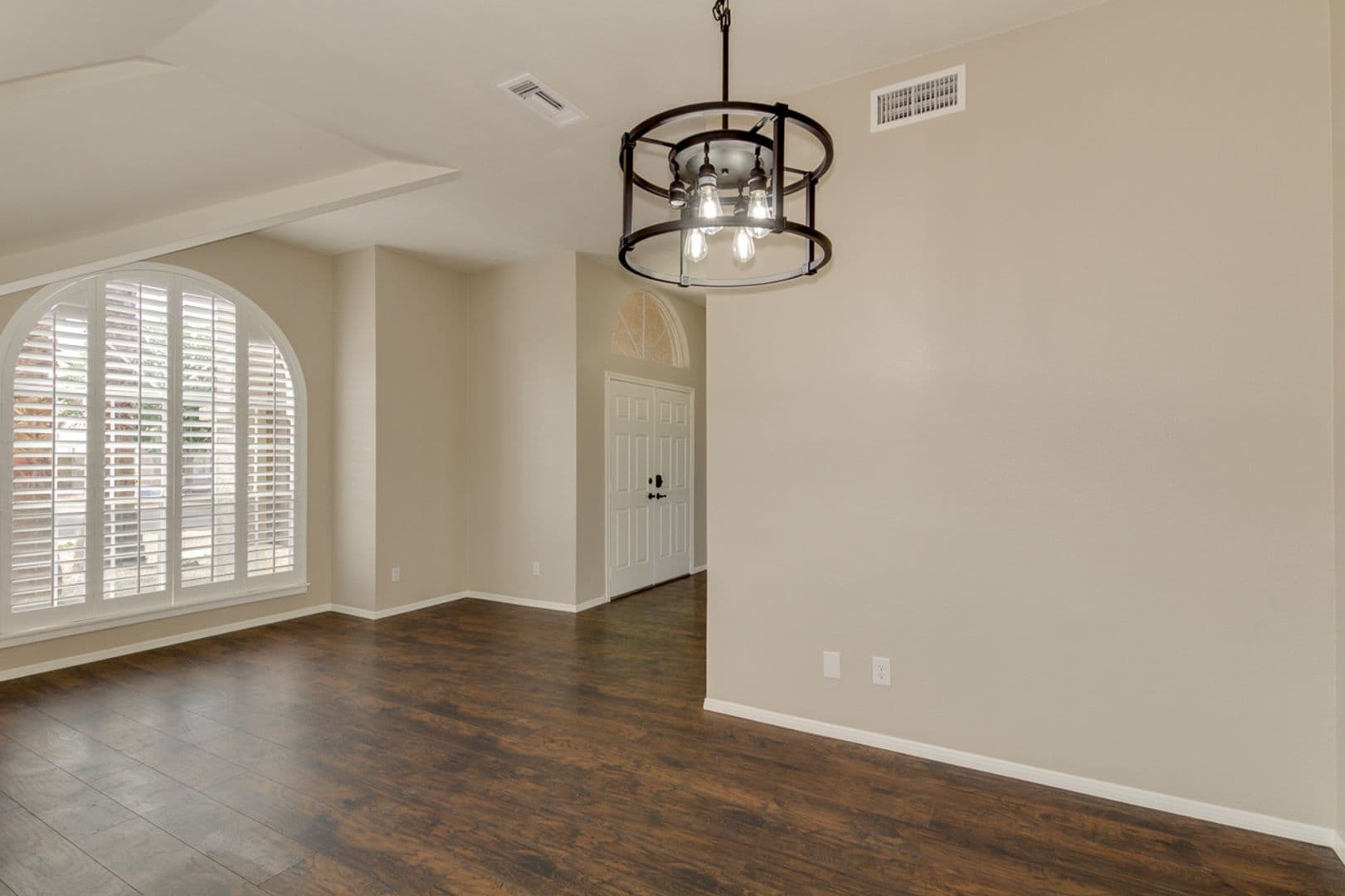 Gilbert House: 4314 E Juanita Ave