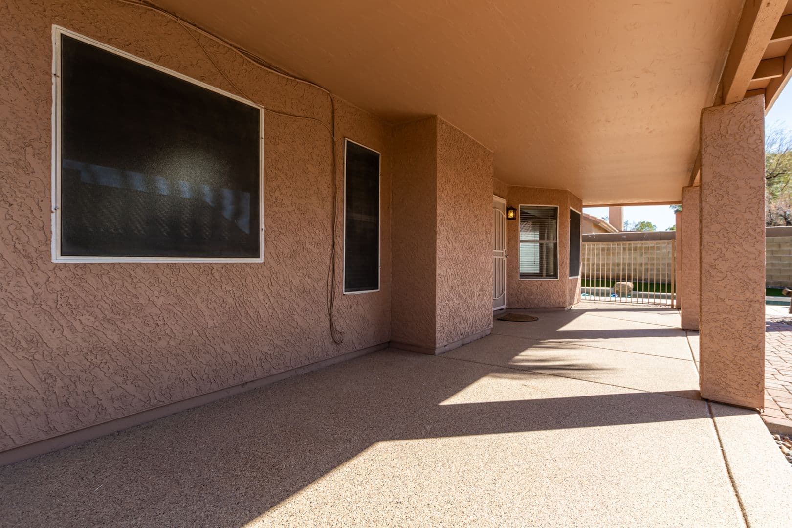 Mesa House: 6601 E Presidio St