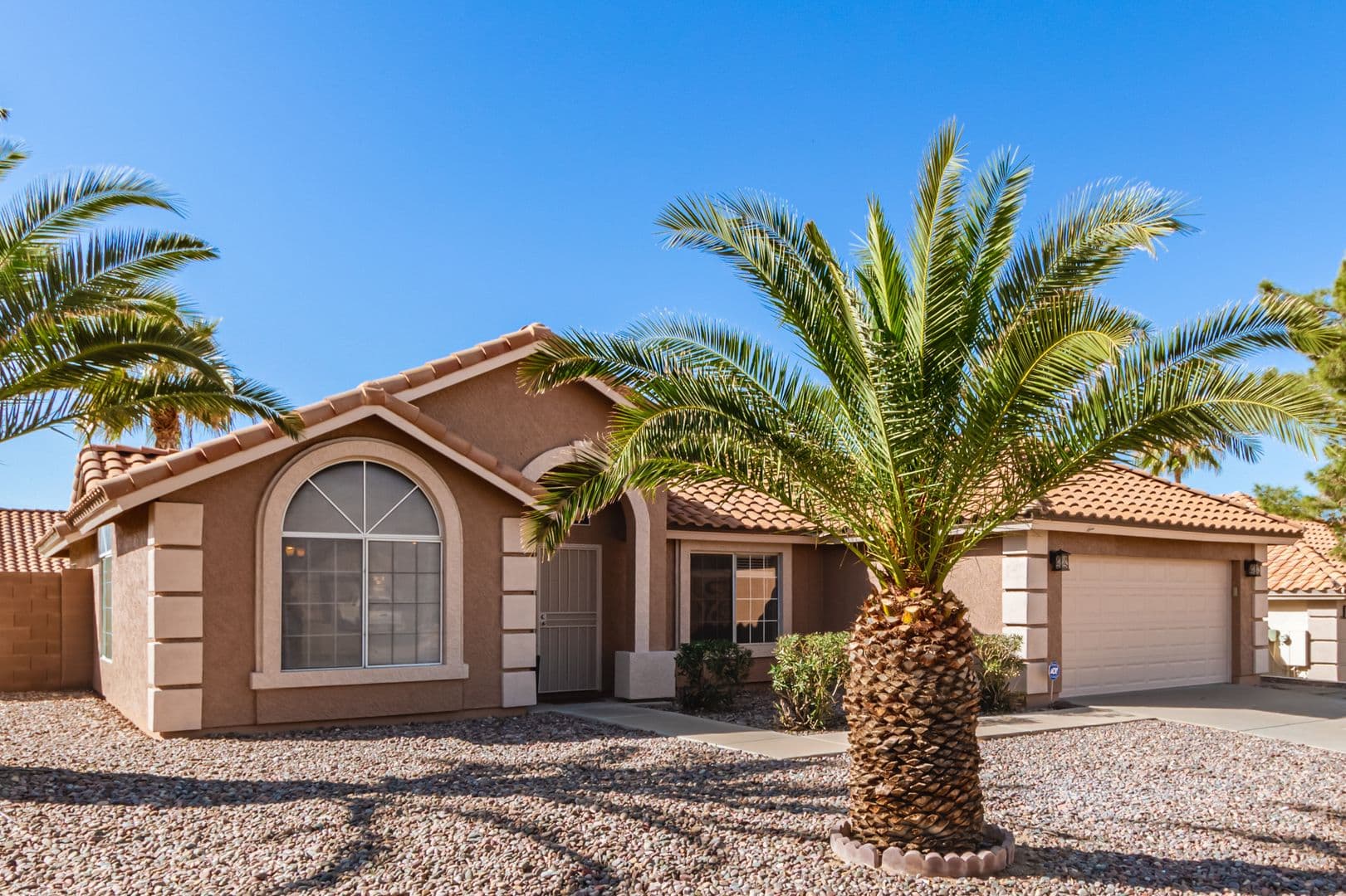 Mesa House: 6601 E Presidio St