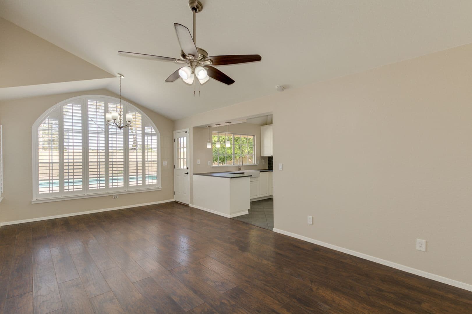 Gilbert House: 4314 E Juanita Ave