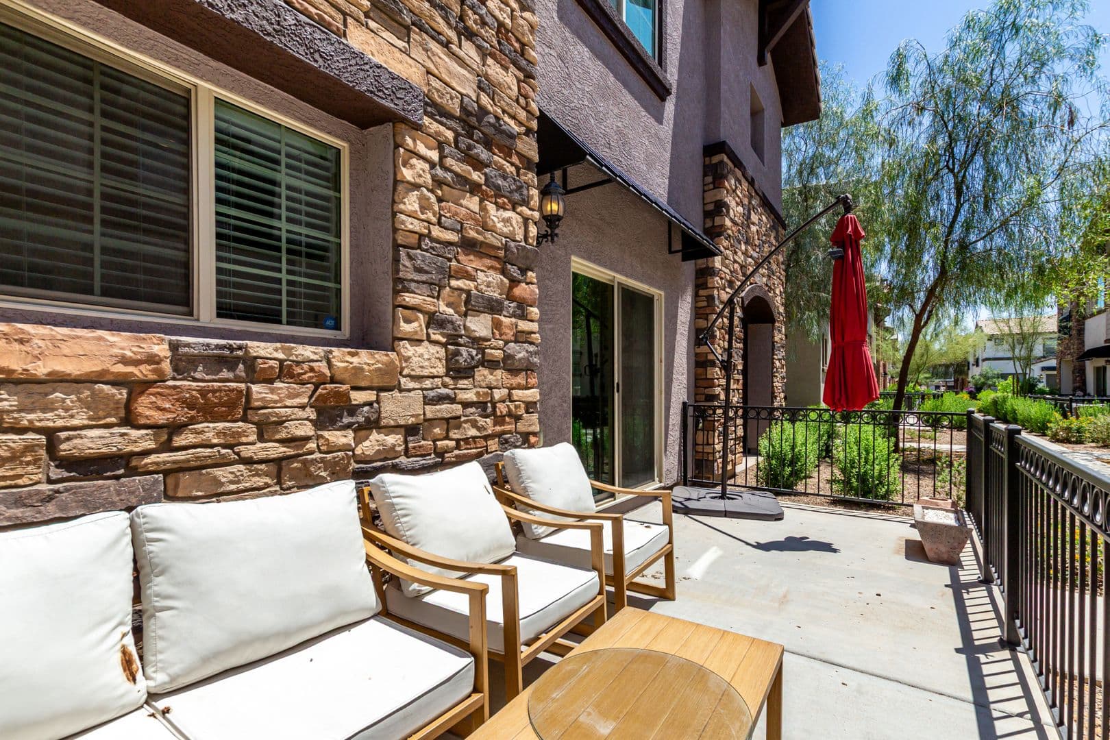 Gilbert Apartment: 2720 S Decatur Dr