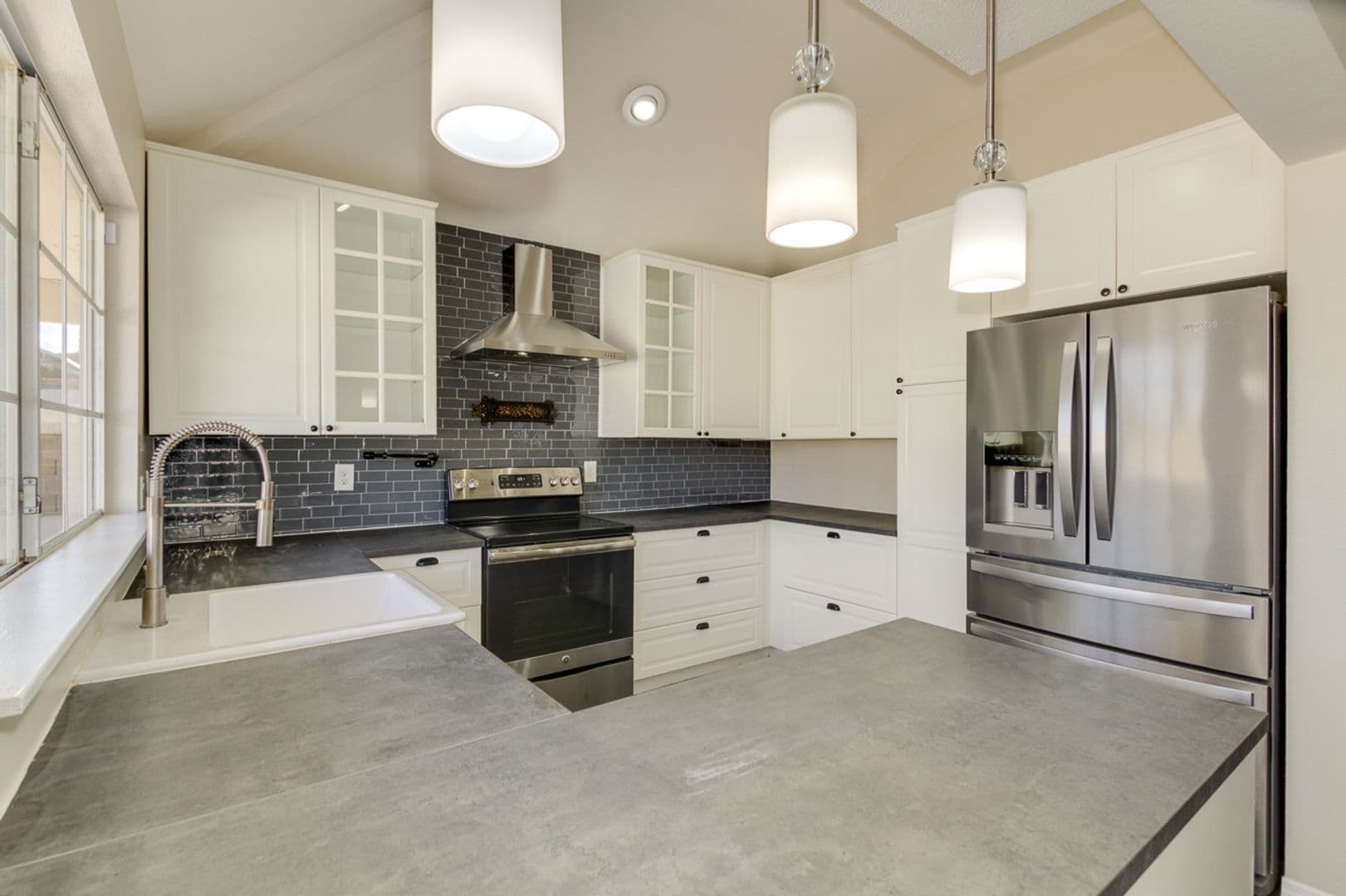 Gilbert House: 4314 E Juanita Ave