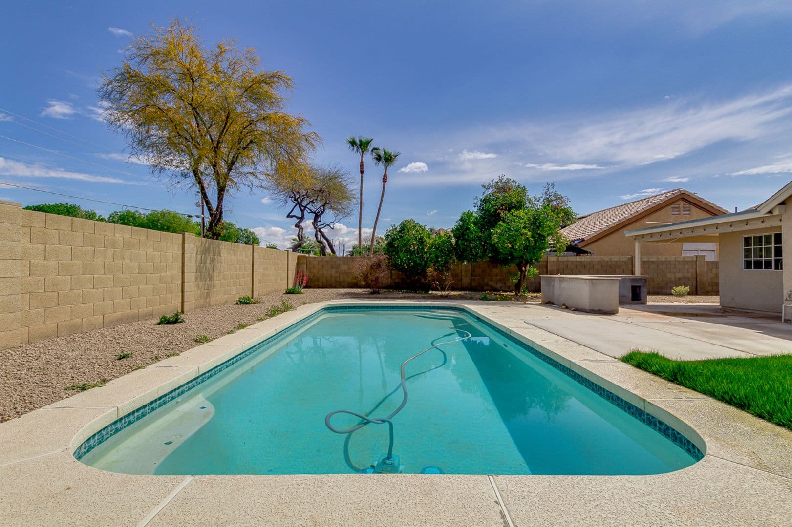 Gilbert House: 4314 E Juanita Ave