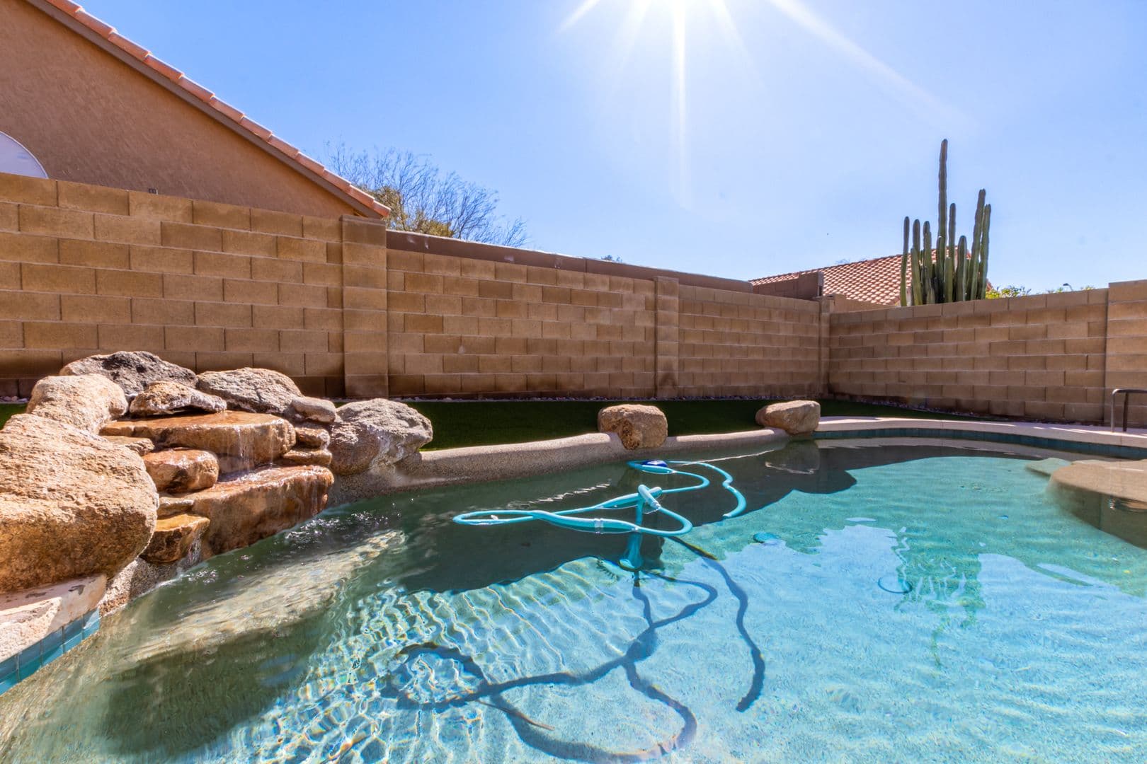 Mesa House: 6601 E Presidio St