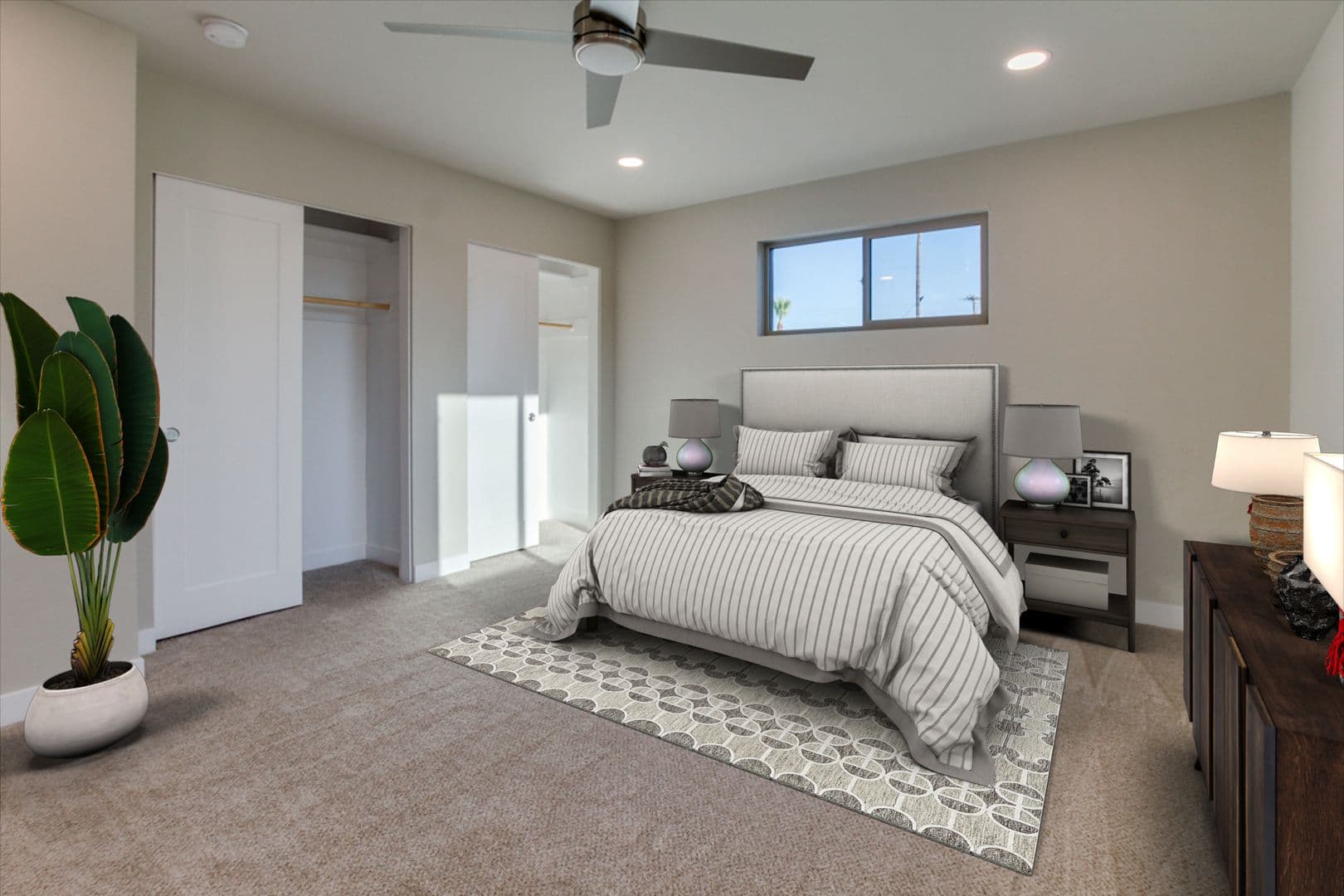 Tempe House: 554 W 19th St