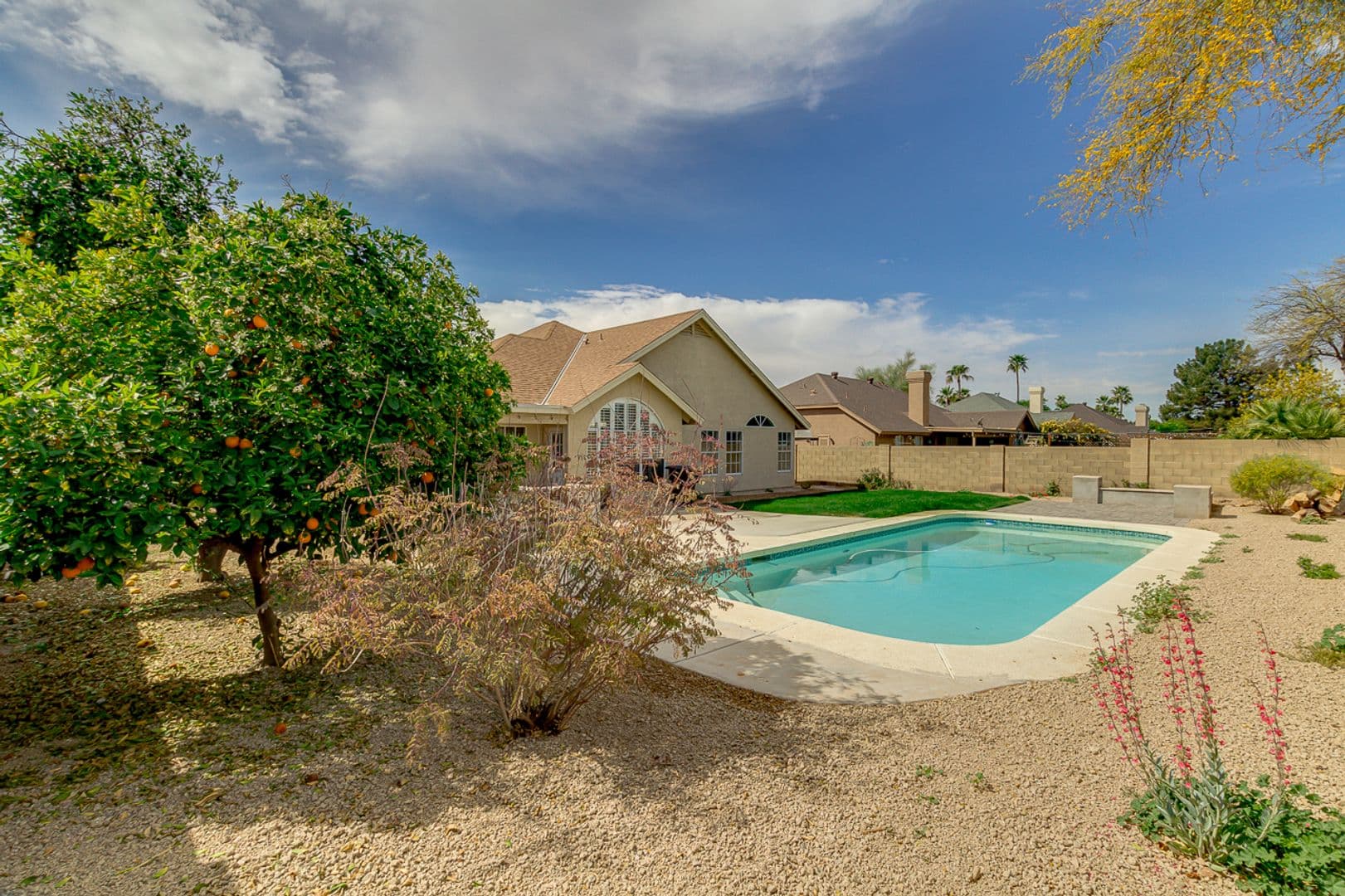 Gilbert House: 4314 E Juanita Ave