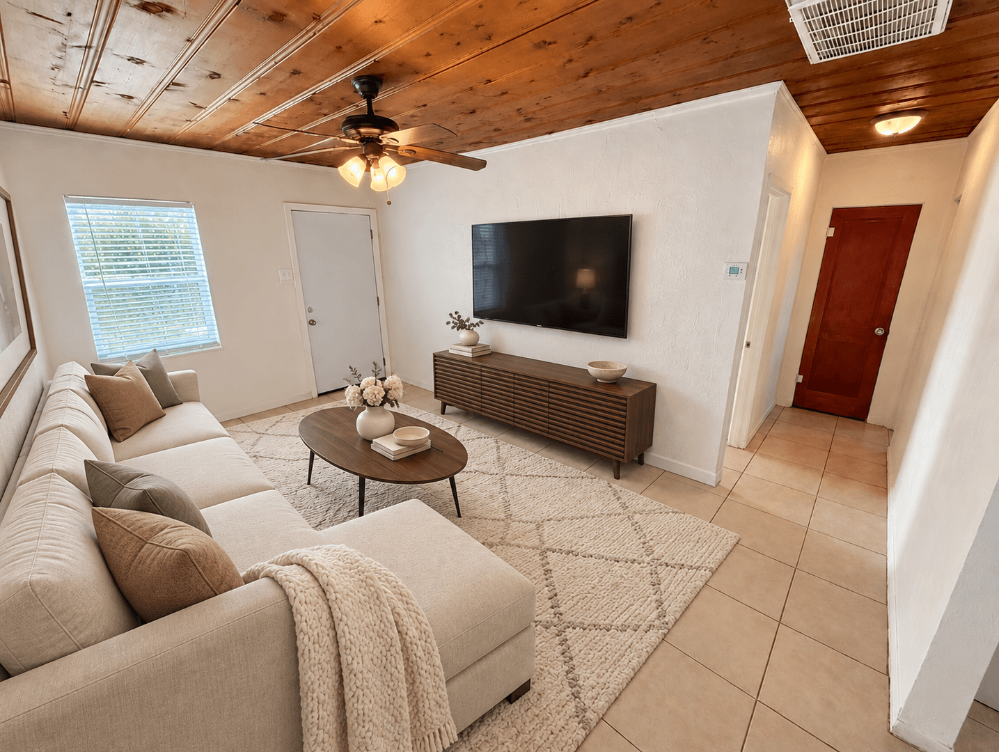 Phoenix Apartment: 925 E Turney Ave