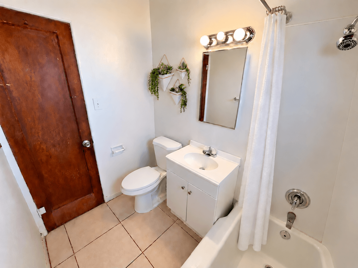 Phoenix Apartment: 925 E Turney Ave