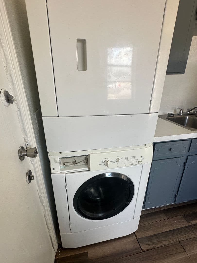 Killeen House: 1312 North Gray Street Unit B