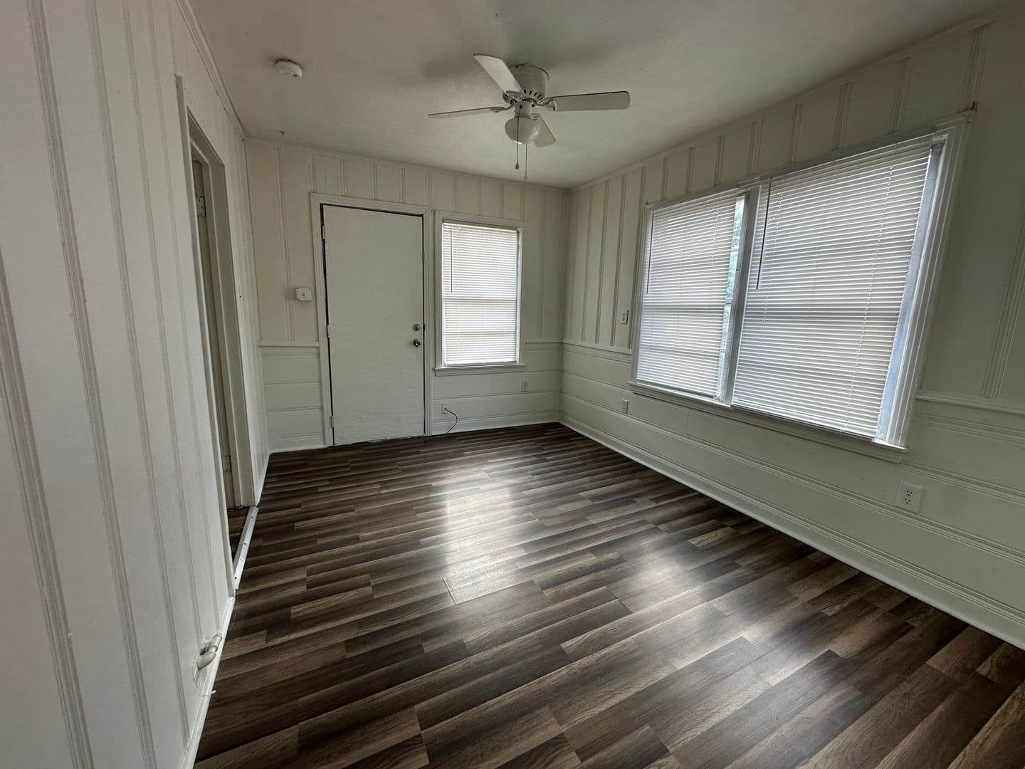 Killeen Apartment: 605 N 18th Street