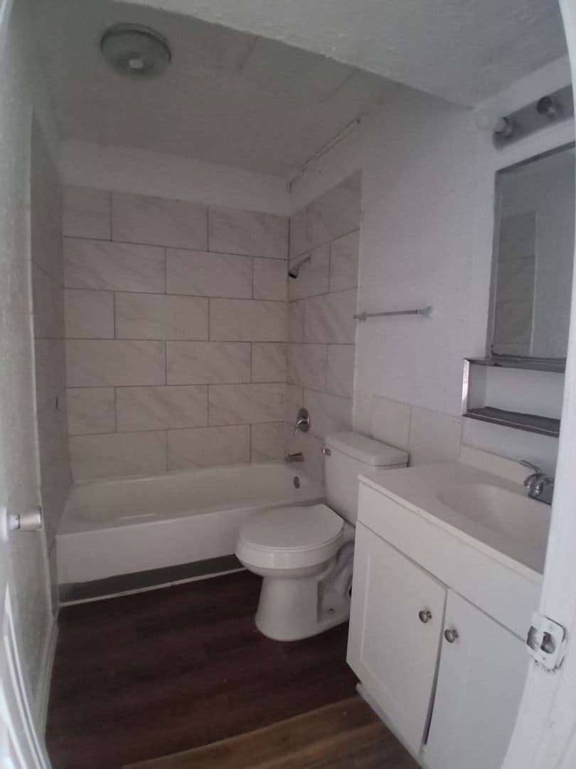 KILLEEN Apartment: 407 W AVENUE E.