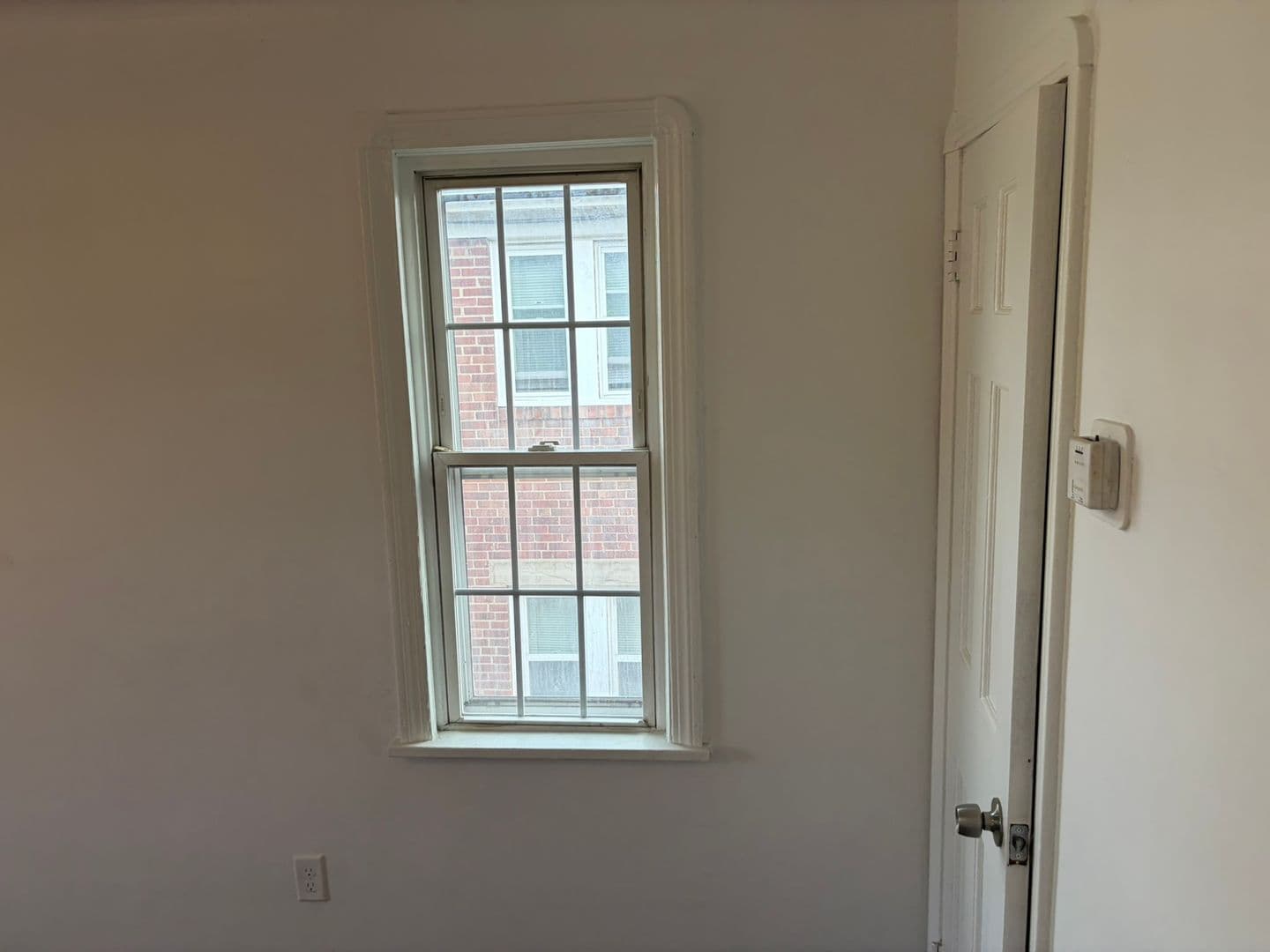 Cleveland Apartment: 3666 W 117th St