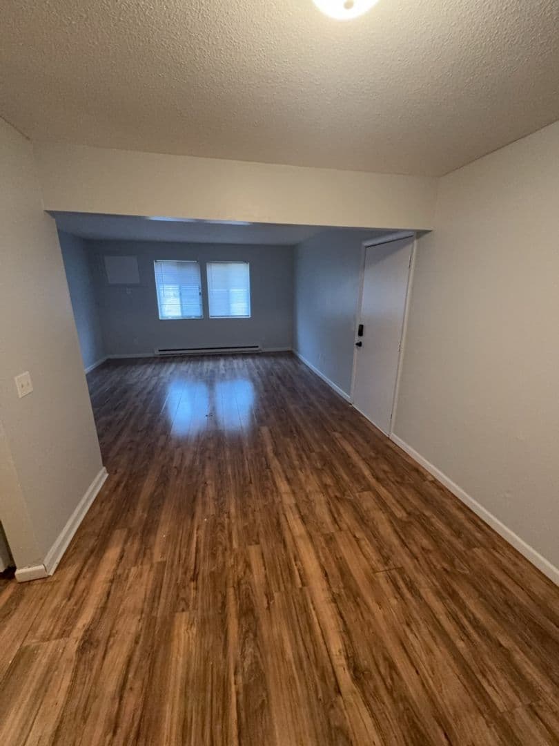 Toledo Apartment: 1509 Brooke Park Dr