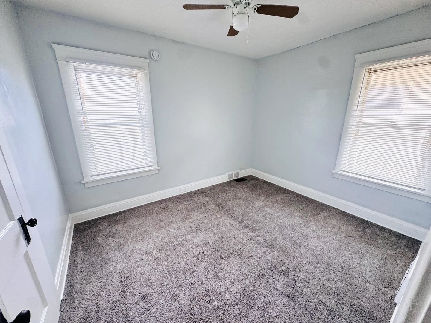 Cleveland Apartment: 10916 Parkhurst Drive
