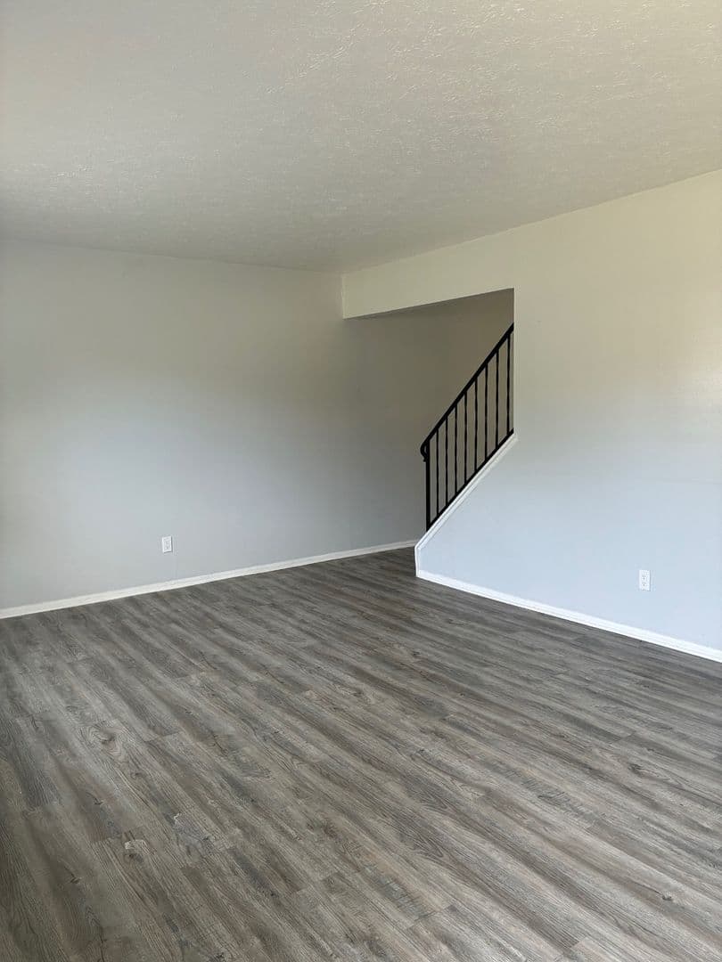 Lorain Apartment: 1545 Fillmore Ave