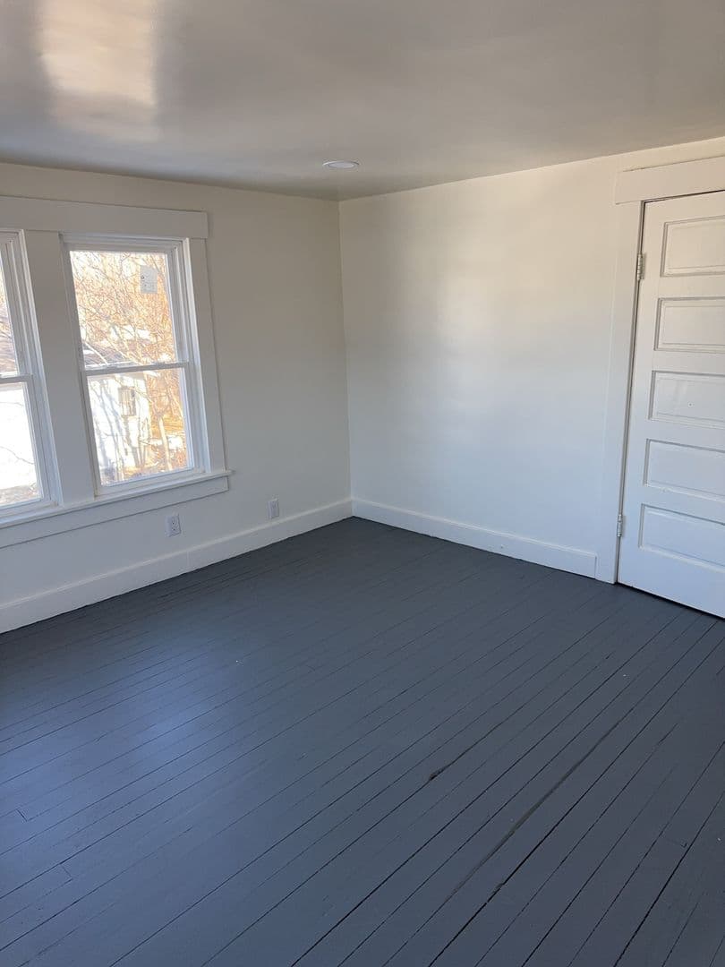 Dayton Apartment: 812-814 Westwood Ave